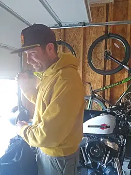 Snapshot of JeepinAround chatting on February 16, 2026, 10:51 pm JeepinAround online show from February 16, 2026, 10:51 pm