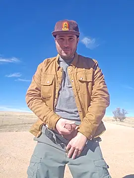 Snapshot of JeepinAround chatting on February 15, 2026, 9:03 pm JeepinAround online show from February 15, 2026, 9:03 pm