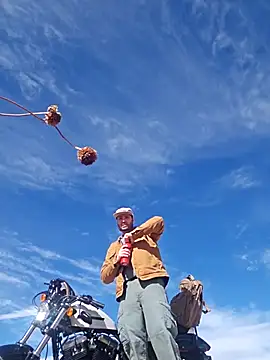 Snapshot of JeepinAround chatting on February 25, 2026, 8:41 pm JeepinAround online show from February 25, 2026, 8:41 pm