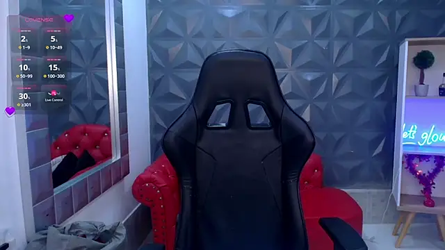 Cristal War online show from March 22, 2026, 11:39 pm