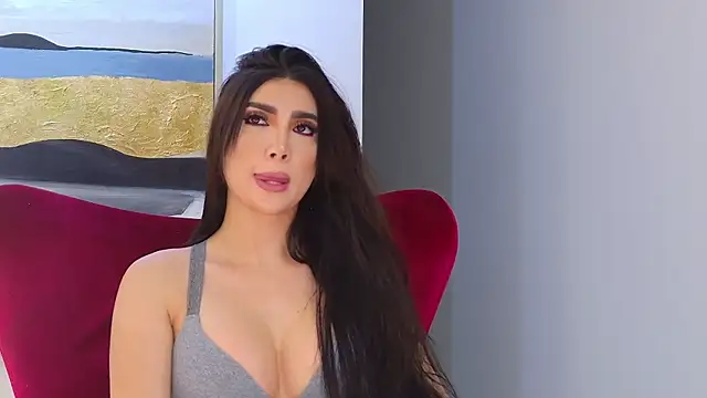  BellaDonna  online show from April 17, 2026, 1:52 am