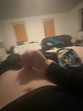 Snapshot of sollzii chatting on January 15, 2025, 9:41 pm sollzii online show from January 15, 2025, 9:41 pm