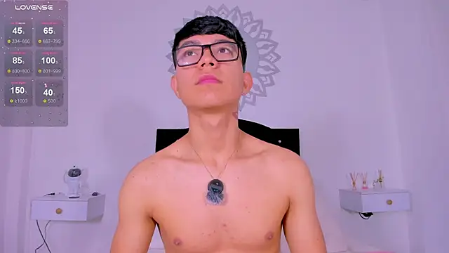 CodyTwink online show from February 25, 2026, 2:39 pm