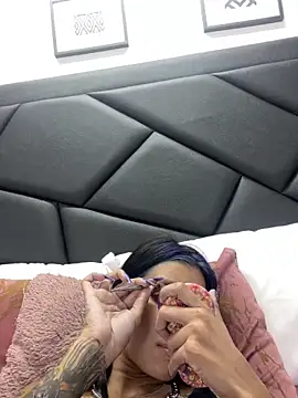 DeuxGold online show from March 22, 2026, 3:21 am