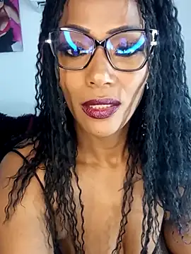 Snapshot of CandyBlackFunXXX chatting on March 18, 2025, 12:50 pm CandyBlackFunXXX online show from March 18, 2025, 12:50 pm