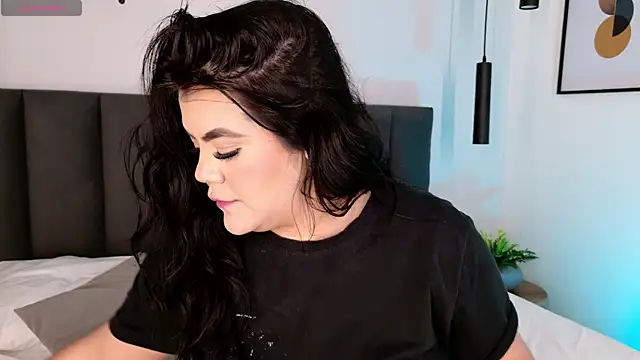 Harmonybabe  online show from December 20, 2025, 8:55 pm