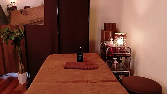 ManaMi-maru online show from December 19, 2025, 10:56 pm