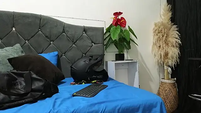 john cartter1 online show from March 2, 2026, 12:01 pm