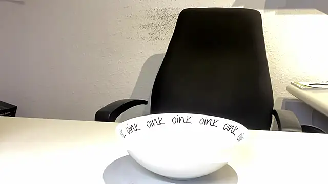 Geilerjung69 online show from November 13, 2025, 7:18 pm