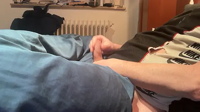 Snapshot of Geilerjung69 chatting on February 28, 2026, 6:57 am Geilerjung69 online show from February 28, 2026, 6:57 am