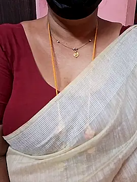 ananya956 online show from November 6, 2025, 11:03 am