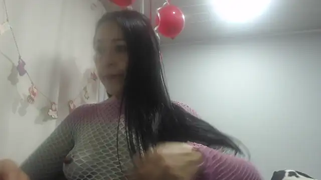 Snapshot of naughthyany16 chatting on February 17, 2026, 10:56 am naughthyany16 online show from February 17, 2026, 10:56 am