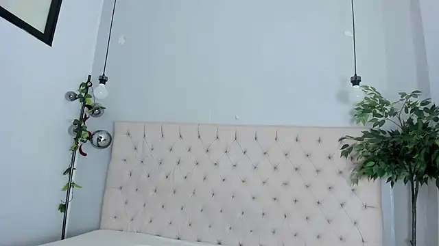 Snapshot of Victoria_Coleman chatting on July 21, 2026, 7:48 pm Victoria Coleman online show from July 21, 2026, 7:48 pm