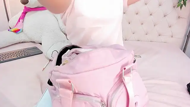 Victoria Coleman online show from March 13, 2026, 7:08 pm