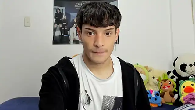 Snapshot of Martinsibiris chatting on June 24, 2026, 4:38 pm Martinsibiris online show from June 24, 2026, 4:38 pm