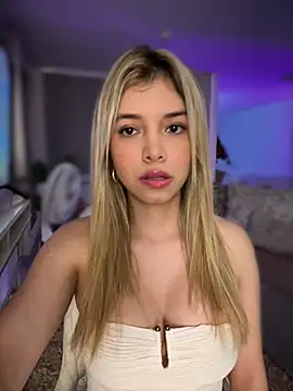 Snapshot of carolina__star chatting on July 19, 2026, 3:26 am carolina star online show from July 19, 2026, 3:26 am