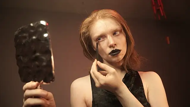 Snapshot of ginger_hugs chatting on February 10, 2026, 10:09 pm ginger hugs online show from February 10, 2026, 10:09 pm