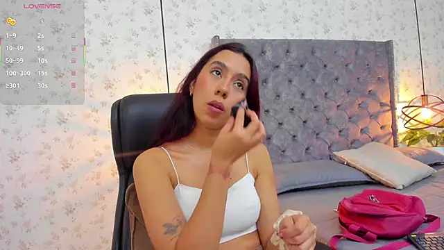 MissSussy online show from December 2, 2025, 2:08 pm