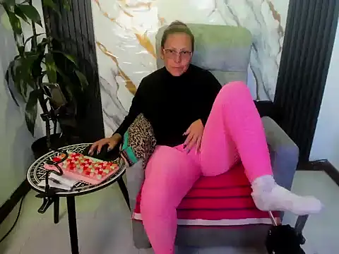 BrendaSex Hot online show from February 18, 2026, 9:22 pm