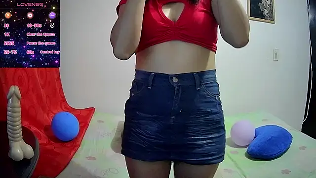 Hanha00 online show from March 8, 2025, 11:39 pm