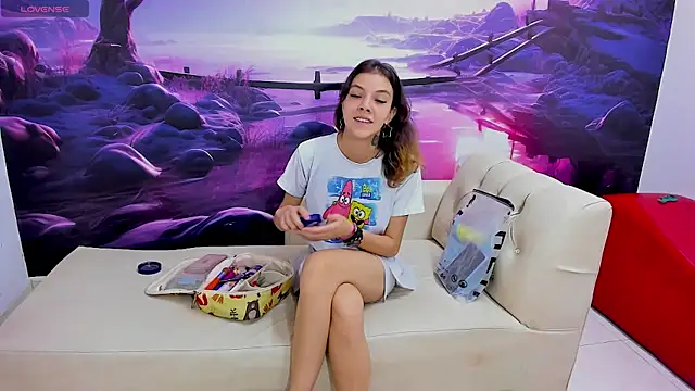 SlimLoves online show from February 9, 2025, 7:41 pm