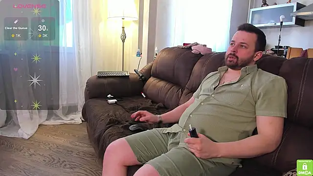 NikkiNSerdron online show from April 9, 2026, 6:41 am