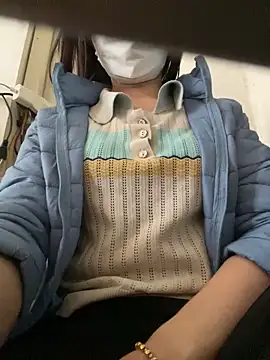 Tuongvy05 online show from March 22, 2025, 5:28 am