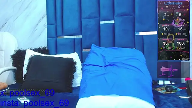 Poolsex 69 online show from February 1, 2025, 7:13 pm