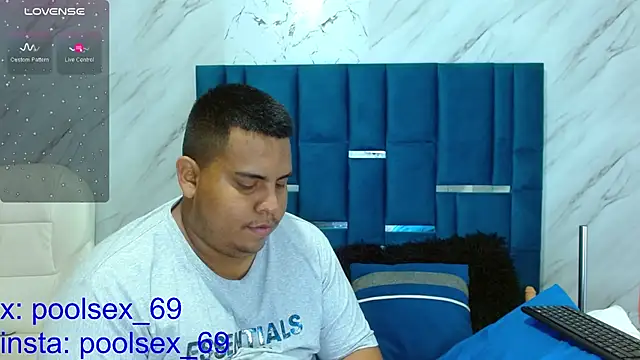 Poolsex 69 online show from January 8, 2025, 12:47 pm
