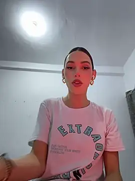Carlita cute online show from June 29, 2026, 4:08 am