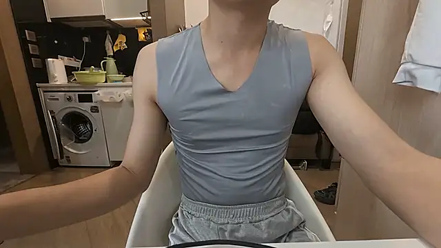 Snapshot of YunheLEE chatting on April 15, 2026, 3:23 am YunheLEE online show from April 15, 2026, 3:23 am