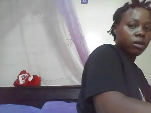 Snapshot of EBONYVANILLA02 chatting on March 3, 2026, 1:07 pm EBONYVANILLA02 online show from March 3, 2026, 1:07 pm