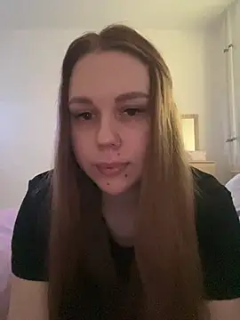 Snapshot of Marylallka5 chatting on July 28, 2026, 6:21 am Marylallka5 online show from July 28, 2026, 6:21 am