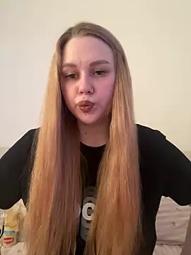 Snapshot of Marylallka5 chatting on June 26, 2026, 6:41 am Marylallka5 online show from June 26, 2026, 6:41 am