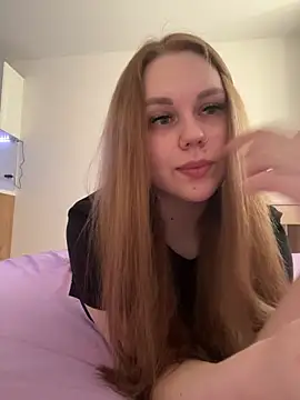 Snapshot of Marylallka5 chatting on July 31, 2026, 10:03 am Marylallka5 online show from July 31, 2026, 10:03 am