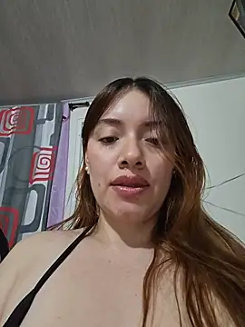 valery mora online show from April 17, 2026, 11:18 pm