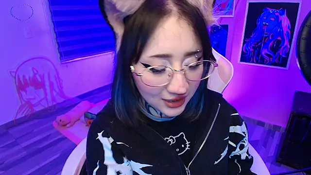 Snapshot of Miwa_violet chatting on July 29, 2026, 1:49 am Miwa violet online show from July 29, 2026, 1:49 am