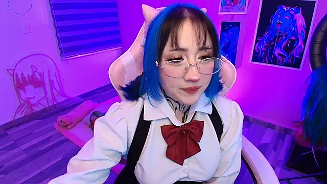 Snapshot of Miwa_violet chatting on August 7, 2026, 2:39 am Miwa violet online show from August 7, 2026, 2:39 am
