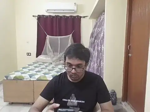 Snapshot of THE_NAKED_BOY chatting on June 21, 2026, 3:07 pm THE NAKED BOY online show from June 21, 2026, 3:07 pm
