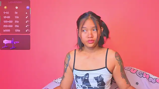 Natsu   online show from February 1, 2025, 6:10 am