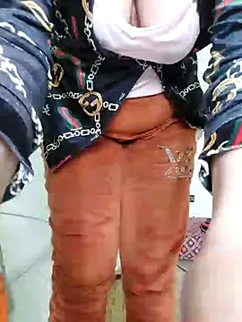 Diana-sexy online show from March 9, 2025, 1:48 pm