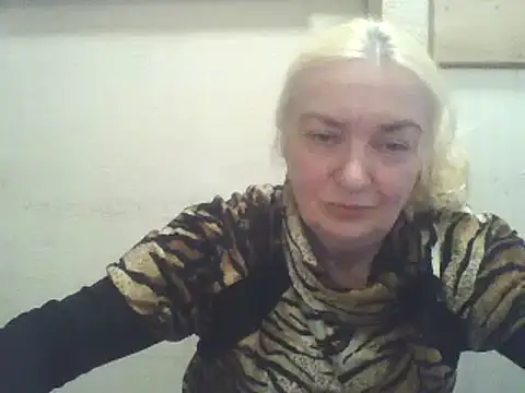 Snapshot of Meri798 chatting on May 26, 2026, 7:12 pm Meri798 online show from May 26, 2026, 7:12 pm