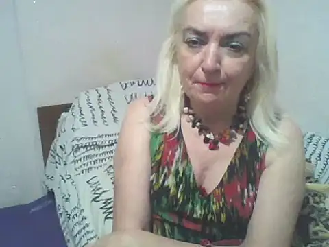 Snapshot of Meri798 chatting on October 9, 2025, 10:54 pm Meri798 online show from October 9, 2025, 10:54 pm