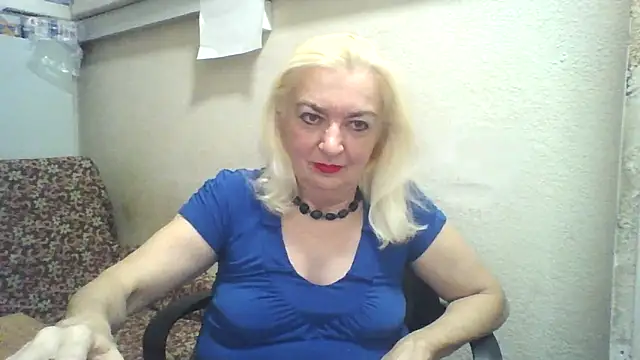 Snapshot of Meri798 chatting on October 14, 2025, 8:53 pm Meri798 online show from October 14, 2025, 8:53 pm