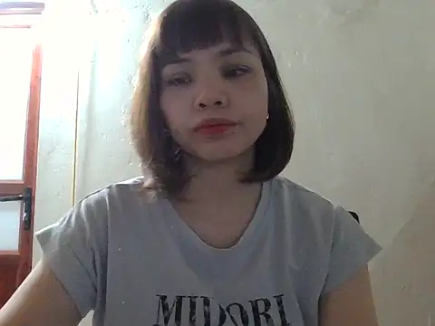 Angela-Eira online show from November 9, 2025, 9:19 pm