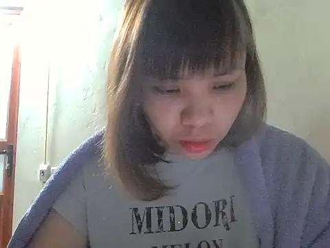 Angela-Eira online show from November 26, 2025, 9:04 pm