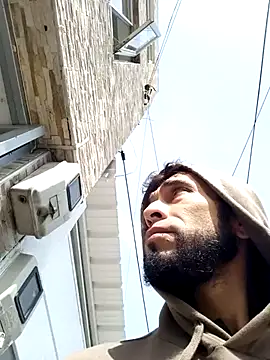 Snapshot of weedmanhot28 chatting on February 8, 2026, 2:26 pm weedmanhot28 online show from February 8, 2026, 2:26 pm