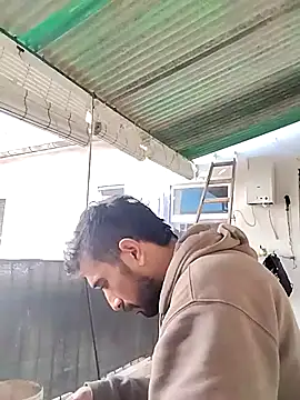 weedmanhot28 online show from April 4, 2026, 8:10 am