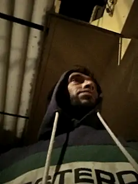 Snapshot of weedmanhot28 chatting on January 19, 2026, 8:51 am weedmanhot28 online show from January 19, 2026, 8:51 am