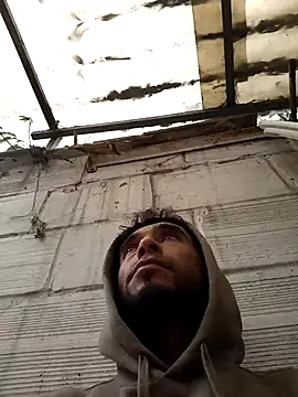 weedmanhot28 online show from January 11, 2026, 5:31 pm